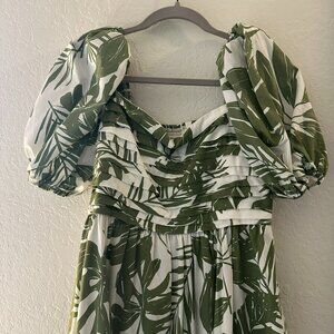 A&F Emerson Poplin Puff Sleeve Midi Dress in Green Floral - Petite M